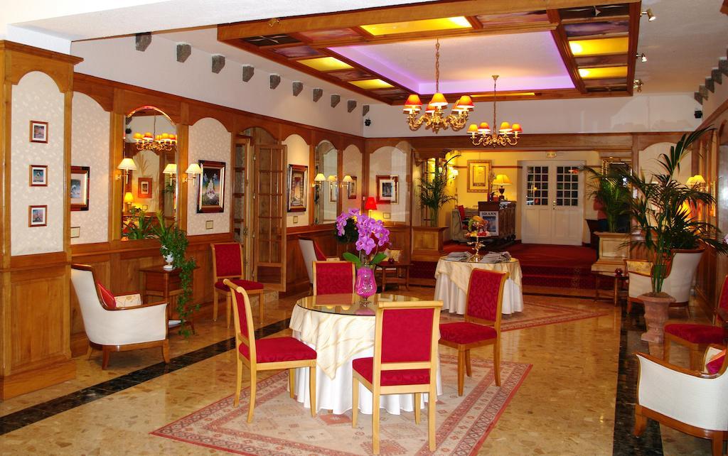 Manoir De Kertalg Hotel มูเอลอง-ซูร์-แมร์ ภายนอก รูปภาพ