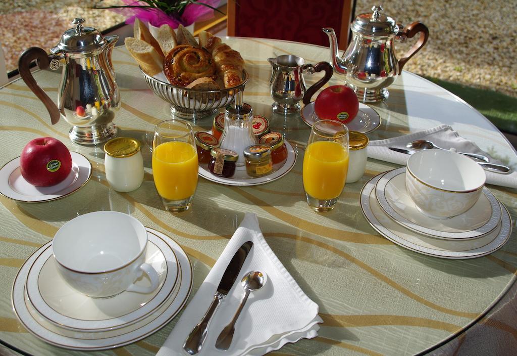 Manoir De Kertalg Hotel มูเอลอง-ซูร์-แมร์ ภายนอก รูปภาพ