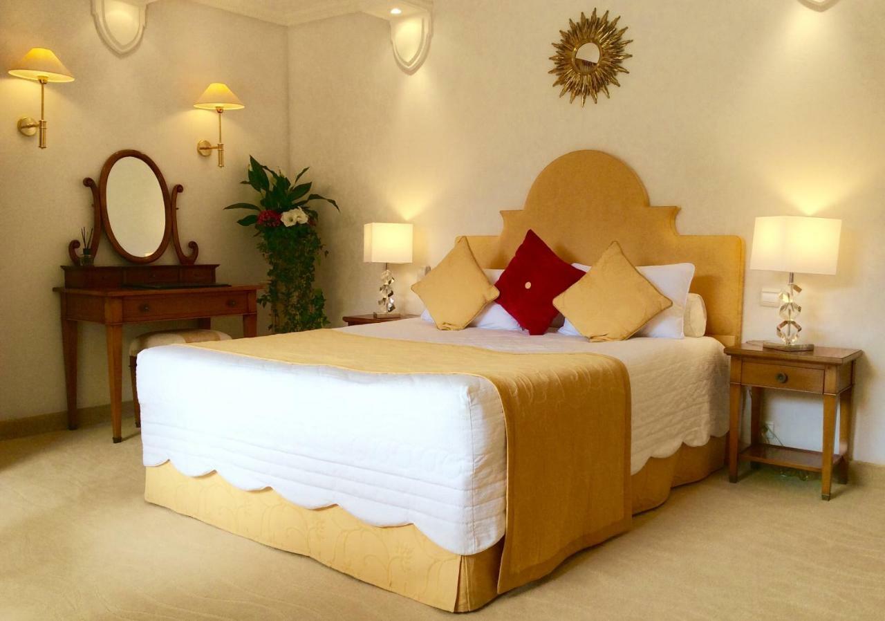 Manoir De Kertalg Hotel มูเอลอง-ซูร์-แมร์ ภายนอก รูปภาพ